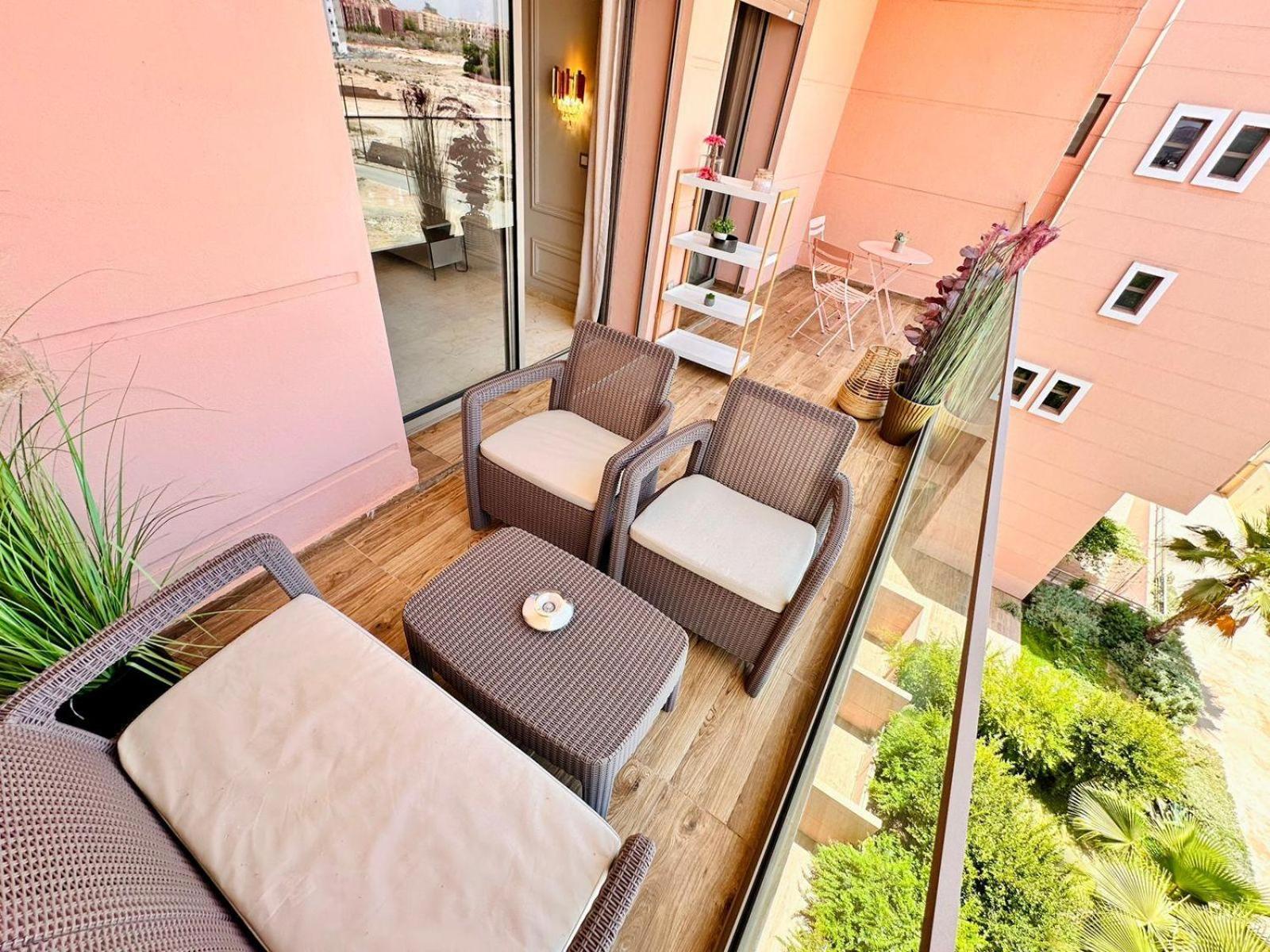 Appartement Luxueux Avec Piscine 10 Minutes Du Centre Ville Marrakesh Exterior photo